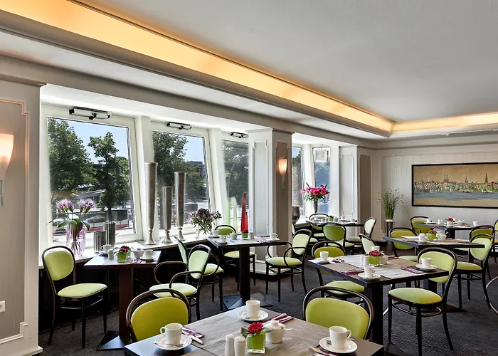 Garner - Wandsbek Marktplatz By Ihg