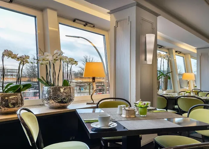 Garner - Wandsbek Marktplatz By Ihg 3*