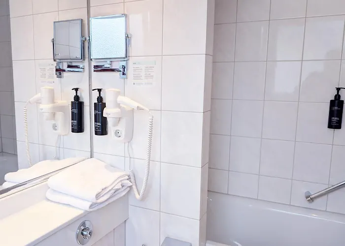 Hotel Garner - Wandsbek Marktplatz By Ihg 3*