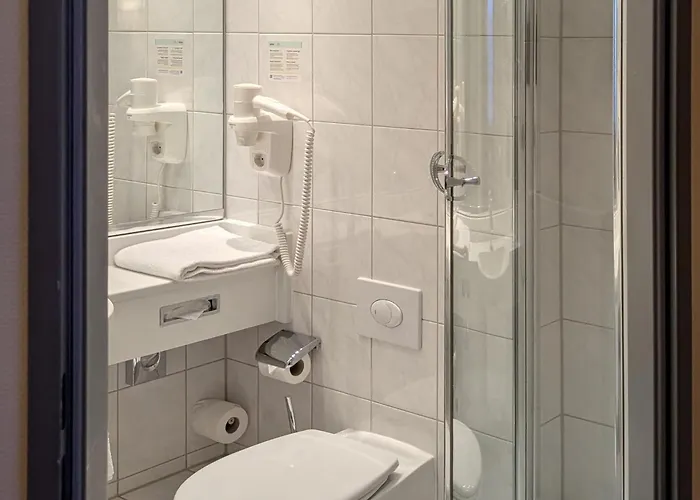 Garner - Wandsbek Marktplatz By Ihg 3*